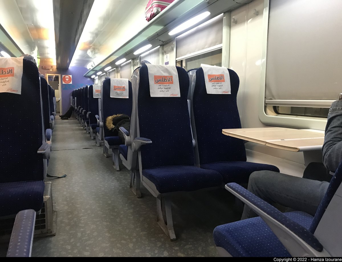 Al Atlas intercity train interior